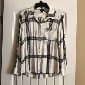 Black and white button down blouse